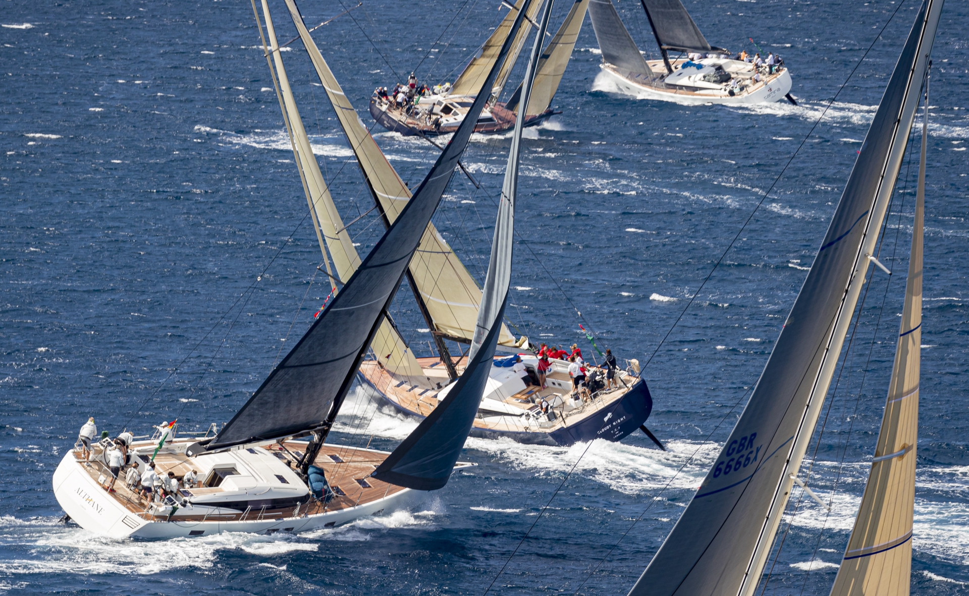 Al via la seconda parte della stagione sportiva dello YCCS - NEWS - Yacht Club Costa Smeralda