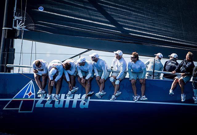 LA NUOVA AZZURRA PRONTA PER LA 52 SUPER SERIES - News - Yacht Club Costa Smeralda