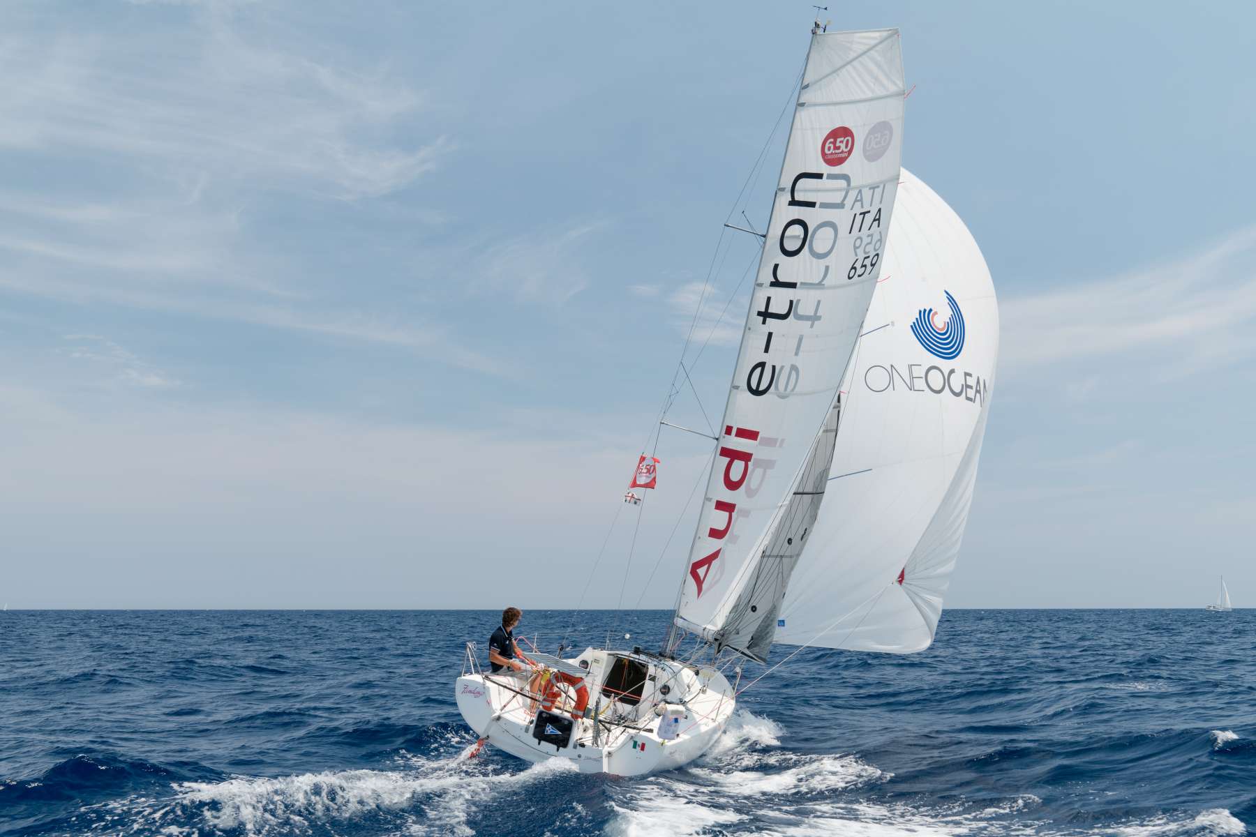 Il socio sportivo YCCS e testimonial OOF Daniele Nanni alla Mini Transat 2019 a bordo di ITA 659 Audi e-tron   - NEWS - Yacht Club Costa Smeralda