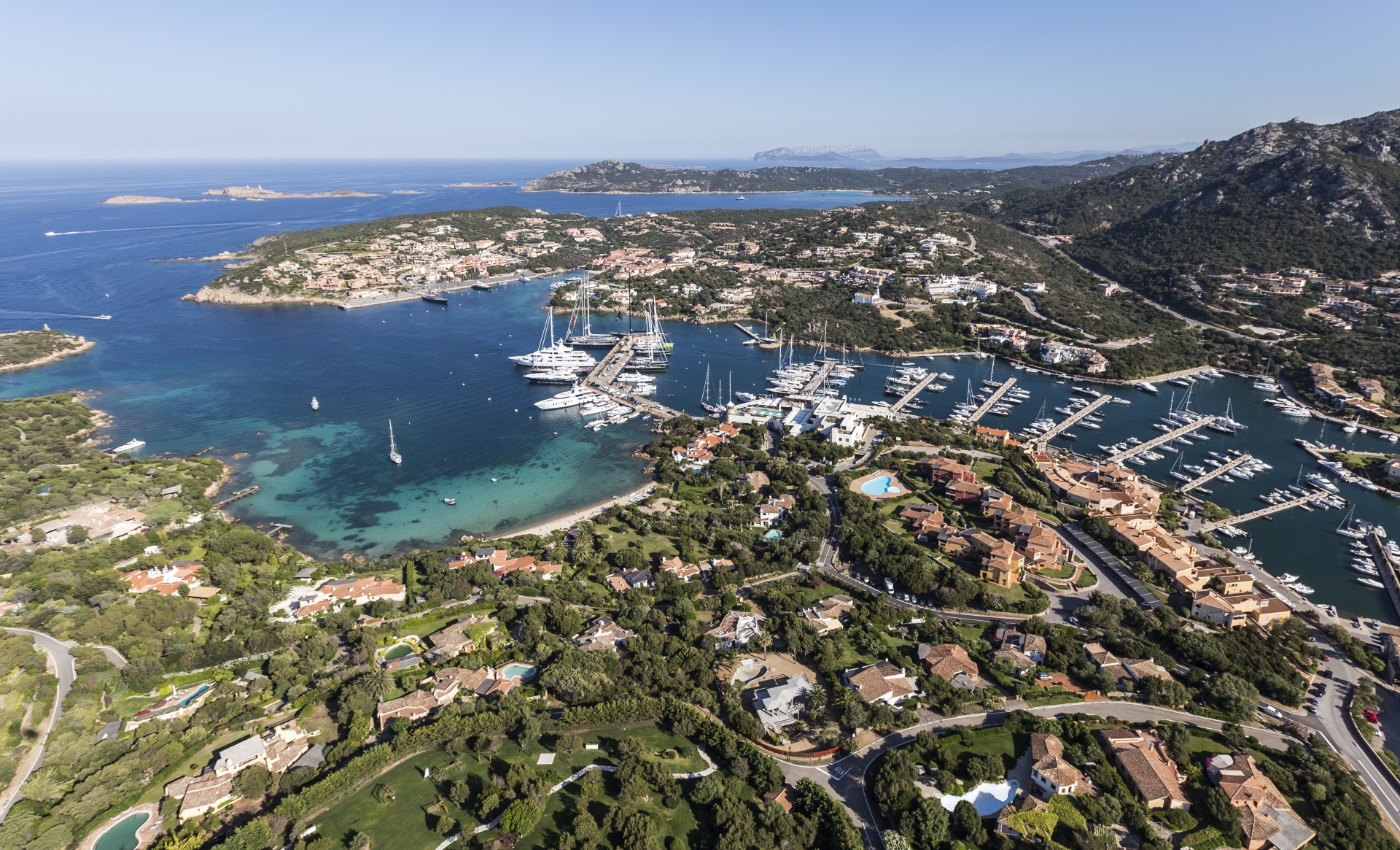 Change of Secretary General at YCCS - News - Yacht Club Costa Smeralda