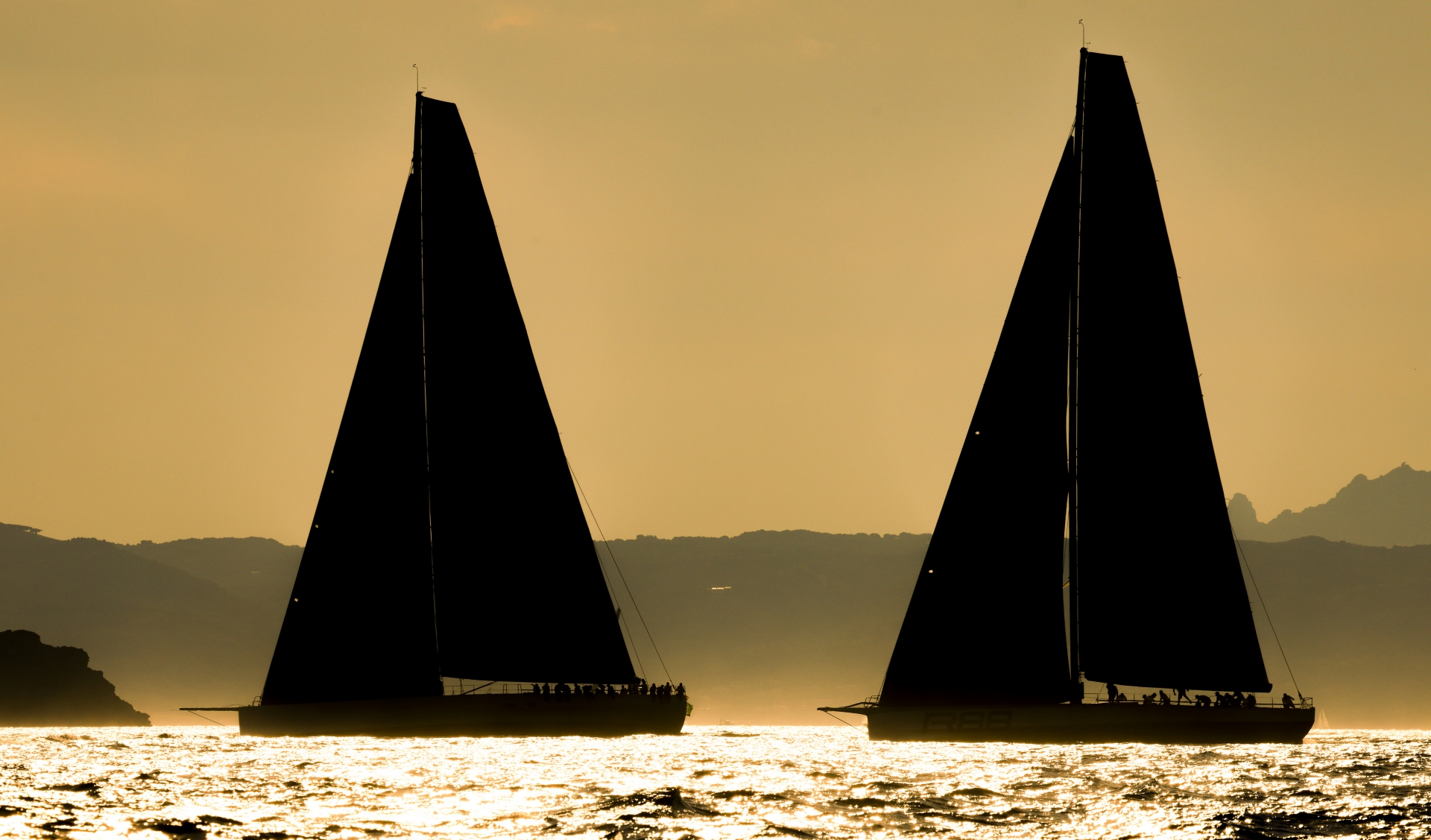 Season's Greetings - NEWS - Yacht Club Costa Smeralda