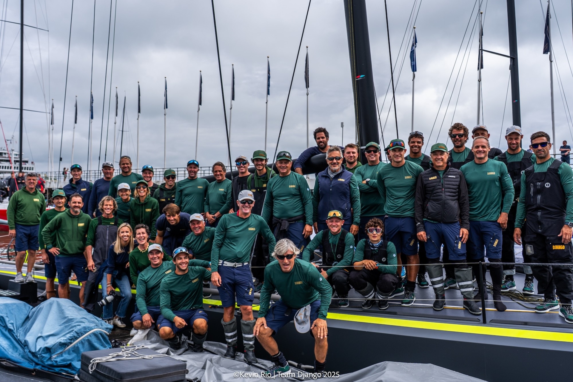 Team Django is the provisional leader of the Admiral’s Cup after dominant Channel Race start - News - Yacht Club Costa Smeralda