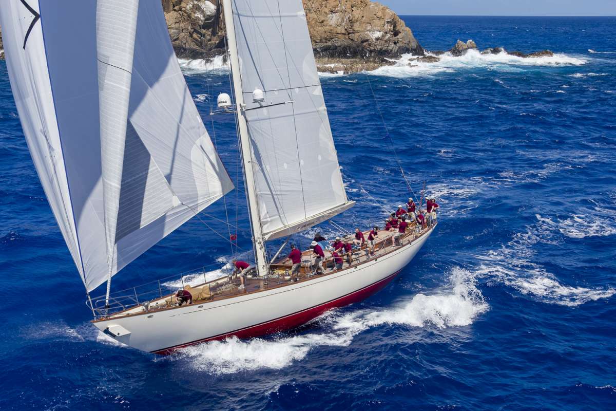 LORO PIANA CARIBBEAN SUPERYACHT REGATTA & RENDEZVOUS UNDER STARTER'S ORDERS - NEWS - Yacht Club Costa Smeralda