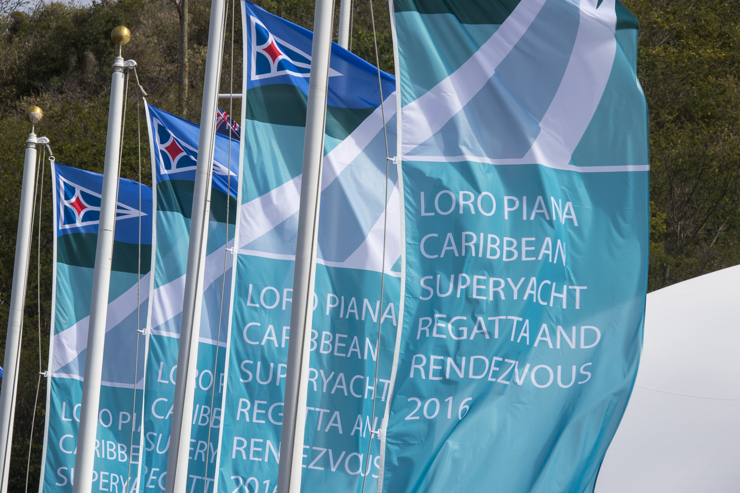 FLEET READY TO RACE AT LORO PIANA CARIBBEAN SUPERYACHT REGATTA & RENDEZVOUS 2016 - NEWS - Yacht Club Costa Smeralda