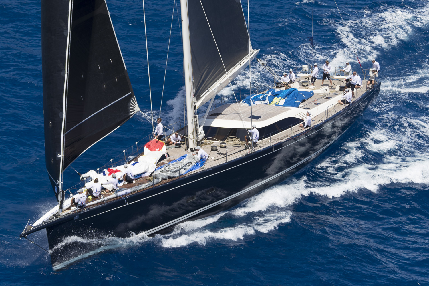 Nilaya wins second consecutive Loro Piana Caribbean Superyacht Regatta & Rendezvous - NEWS - Yacht Club Costa Smeralda