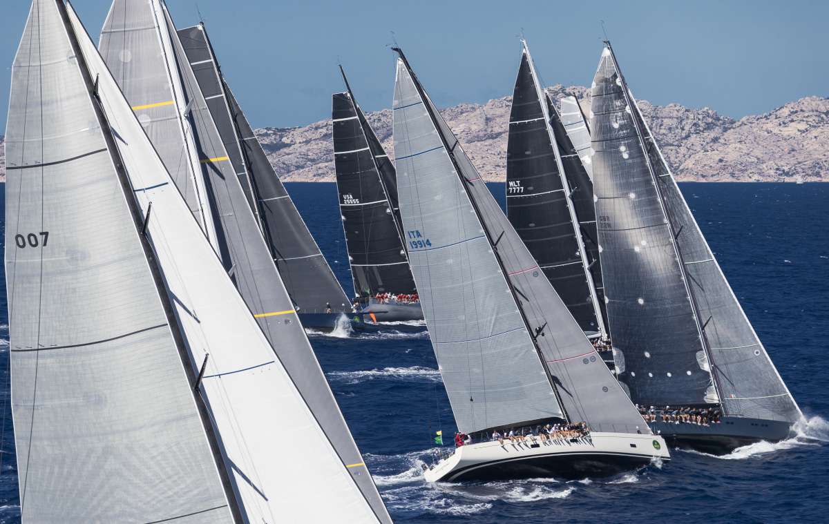 Maxi fleet takes off in Porto Cervo - News - Yacht Club Costa Smeralda