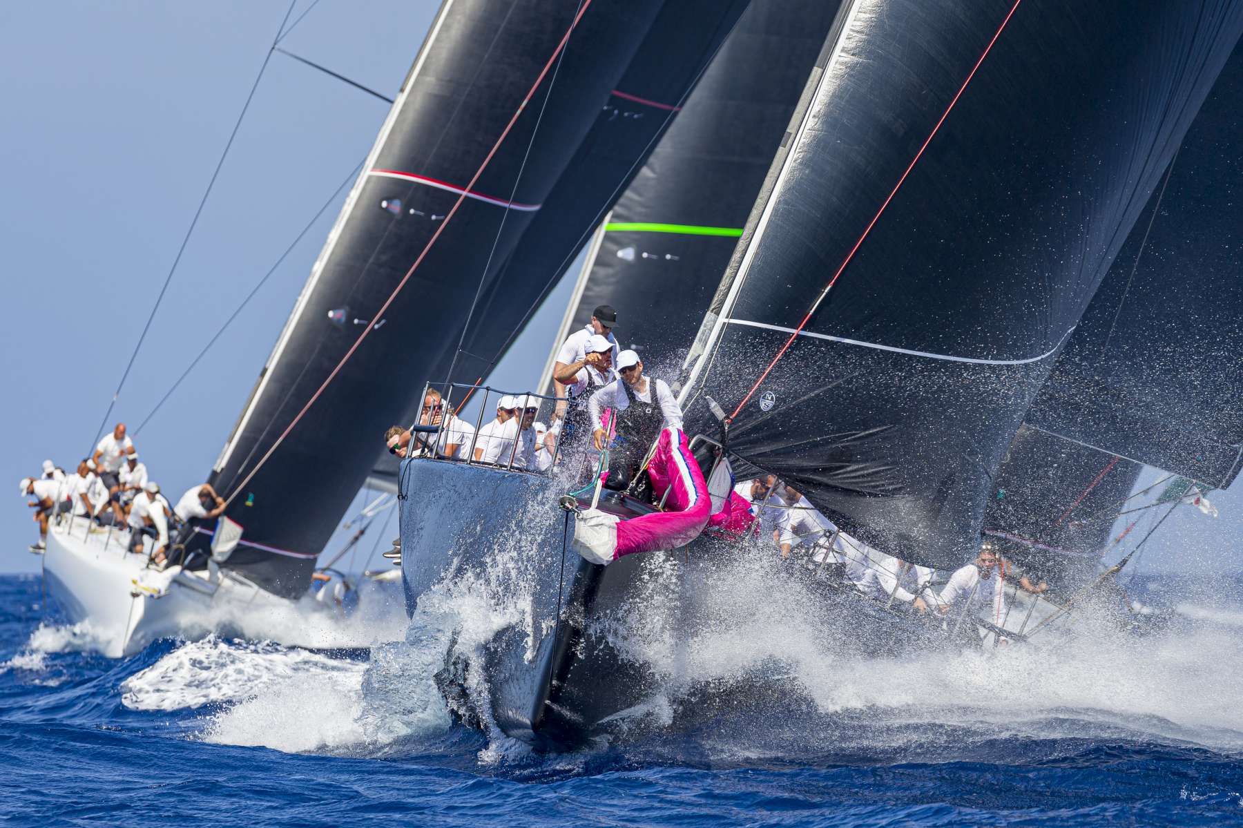 Porto Cervo provides perfect start for the Maxi Yacht Rolex Cup - Press Release - Yacht Club Costa Smeralda