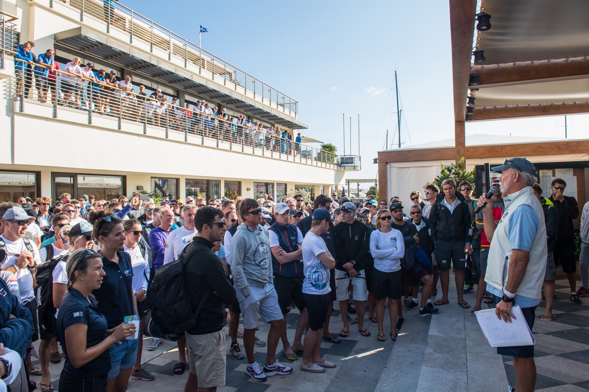 Audi J/70 World Championship: Troppo vento, tutti in porto - News - Yacht Club Costa Smeralda