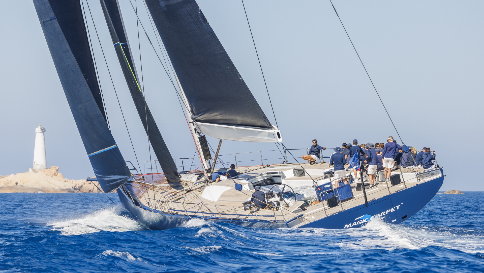 Giorgio Armani Superyacht Regatta, Magic Carpet Cubed takes overall victory - Press Release - Yacht Club Costa Smeralda