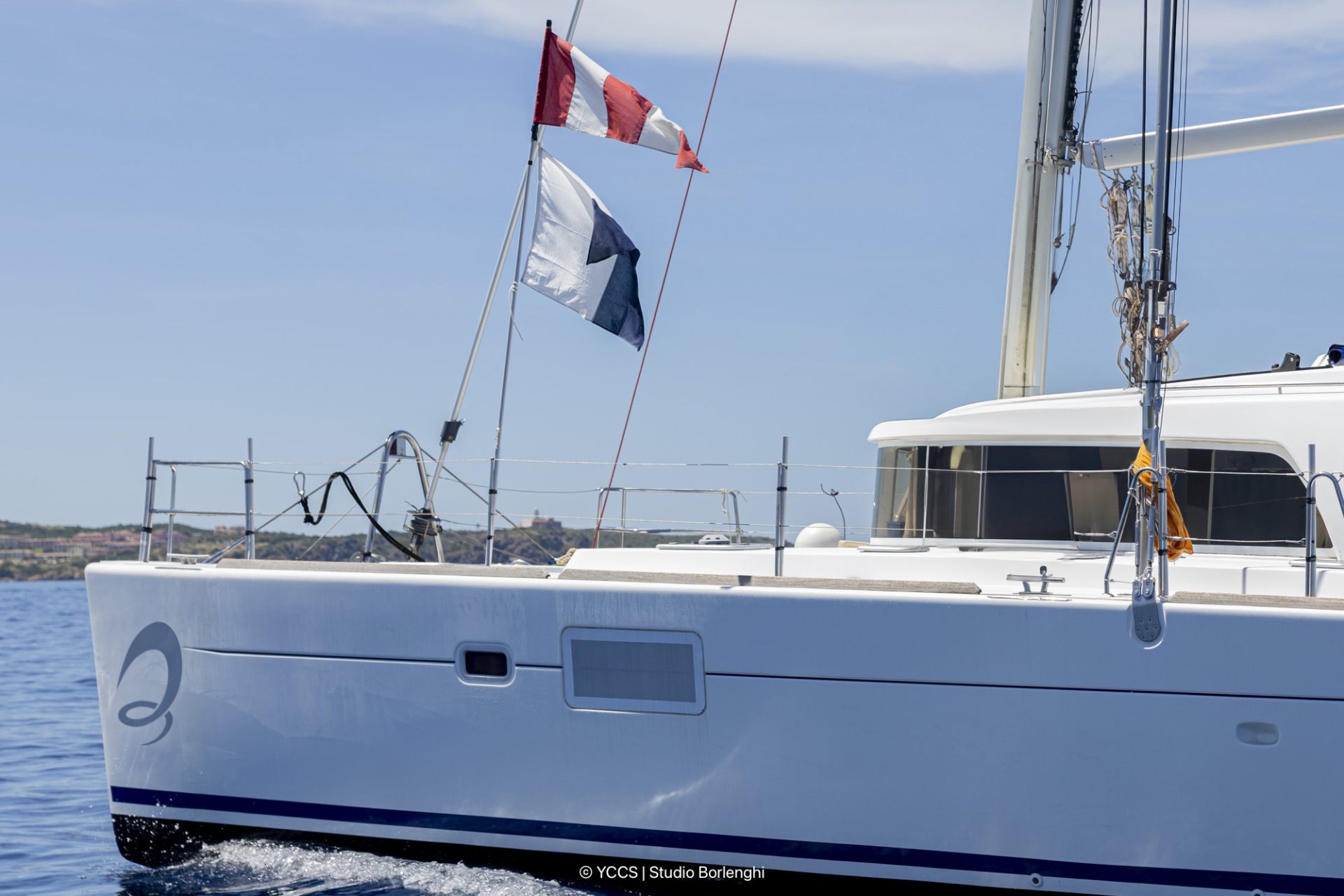 Giorgio Armani Superyacht Regatta, il vento leggero non consente di svolgere le regate - News - Yacht Club Costa Smeralda