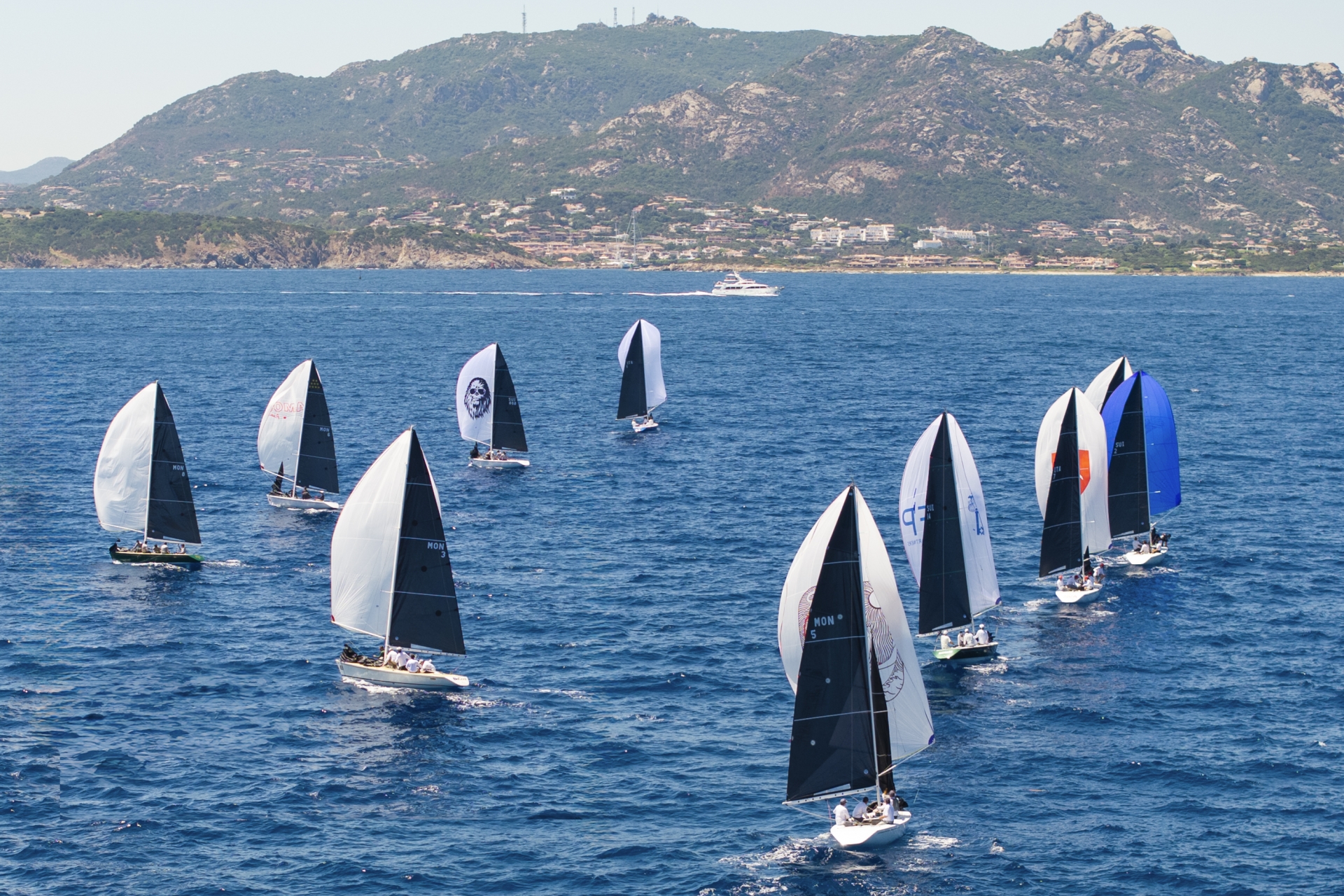 Millenium Falcon vince l’Invitational Smeralda 888 - News - Yacht Club Costa Smeralda
