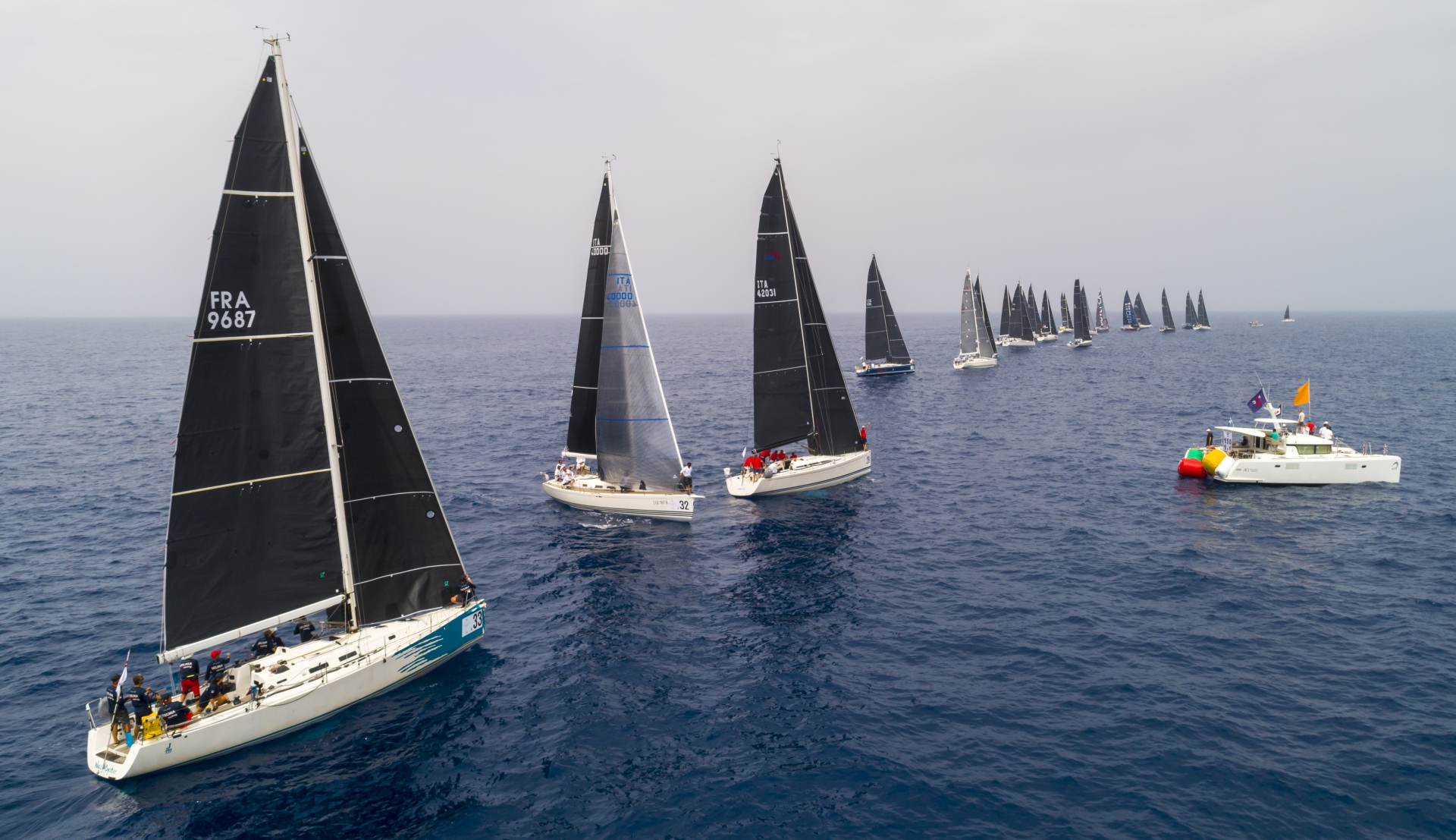 Vento instabile e leggero, regate del Mondiale ORC rimandate a domani - Comunicati Stampa - Yacht Club Costa Smeralda