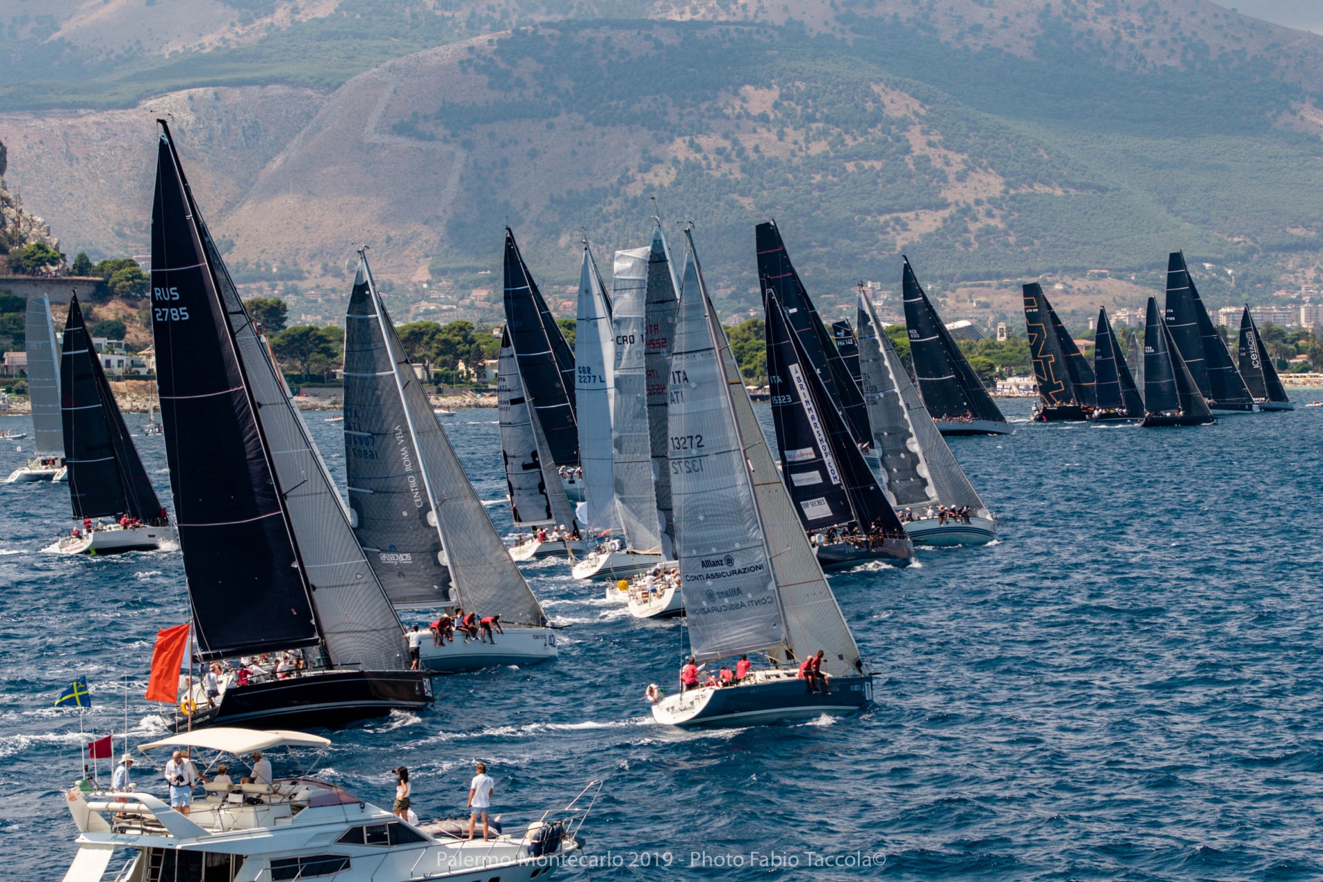 Partita oggi la Palermo - Porto Cervo - Montecarlo - Comunicati Stampa - Yacht Club Costa Smeralda