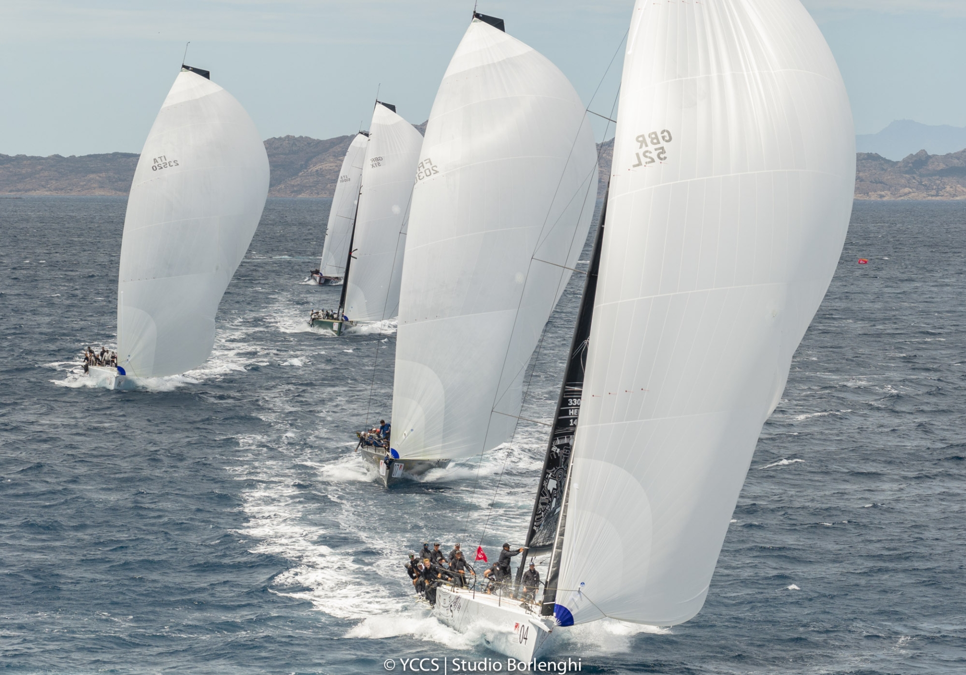 Due prove tra le boe per la Range Rover Sardinia Cup - News - Yacht Club Costa Smeralda