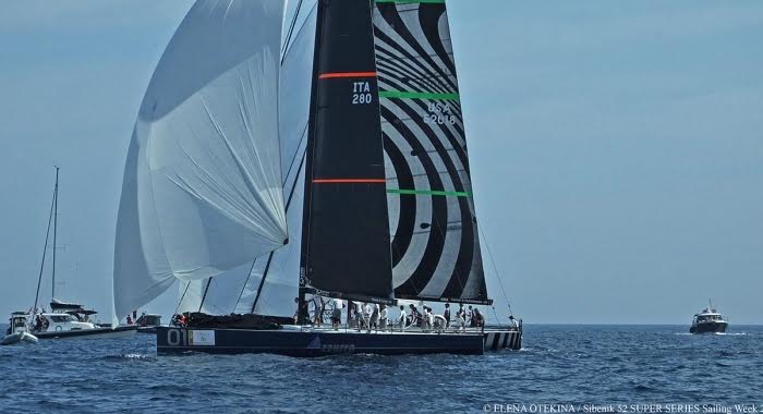  AZZURRA IS AT THE FOOT OF THE PODIUM AT THE FIRST EVENT IN THE 52 SUPER SERIES - NEWS - Yacht Club Costa Smeralda