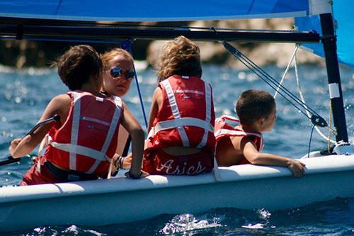 YCCS Sailing School - Foto 5